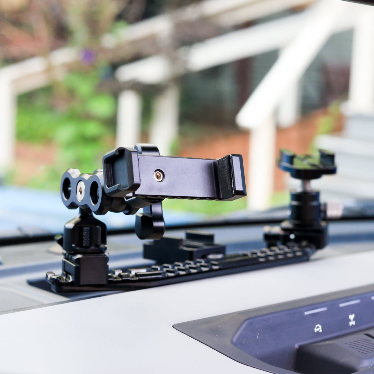 BYOD Dash Rail Essentials